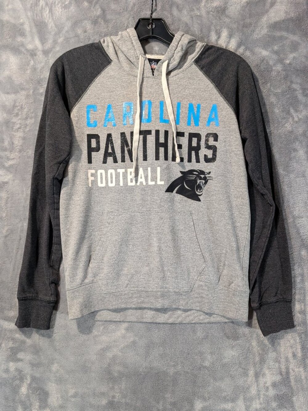 NFL Team Apparel Carolina Panthers Gray Raglan Pullover Hoodie Size Small